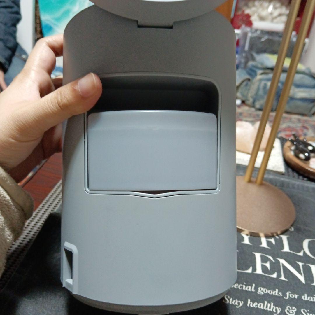 SALONIA 美顔器 クレンジング機能　定価25.000円