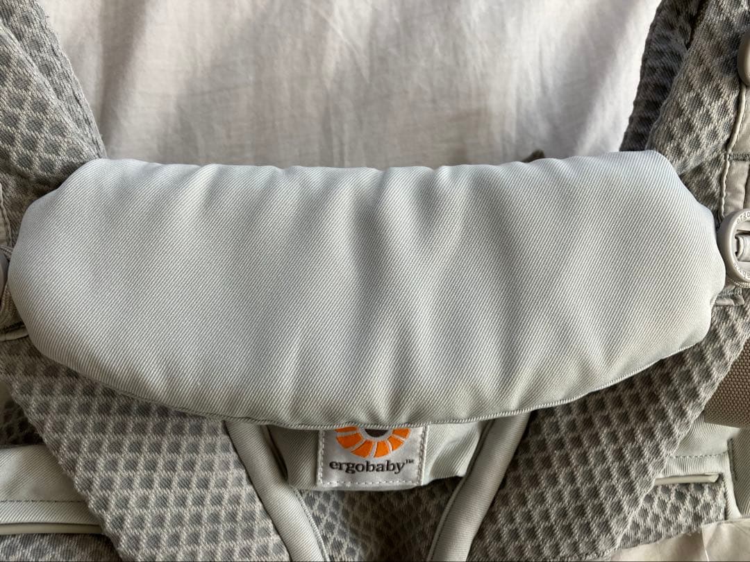 エルゴベビー　抱っこ紐　オムニブリーズ　おまけつき