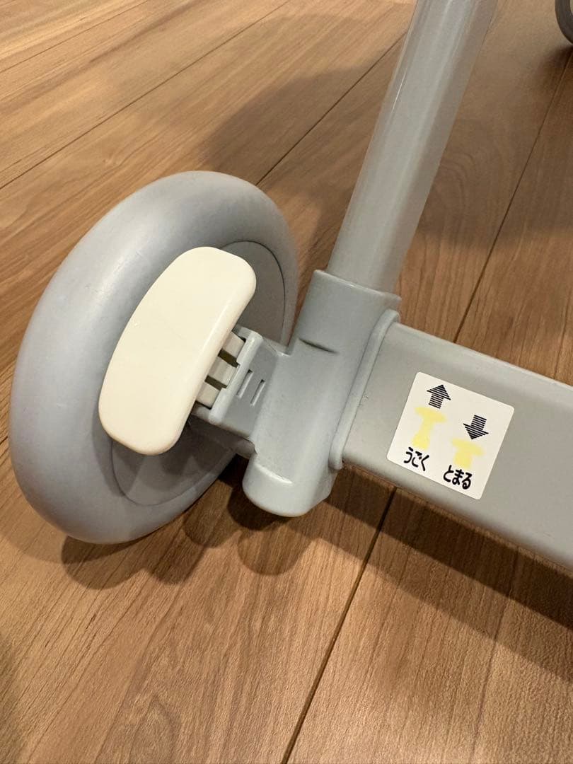 未使用級美品！アップリカ ハイローチェア ユラリズム エレファントラブ 手動