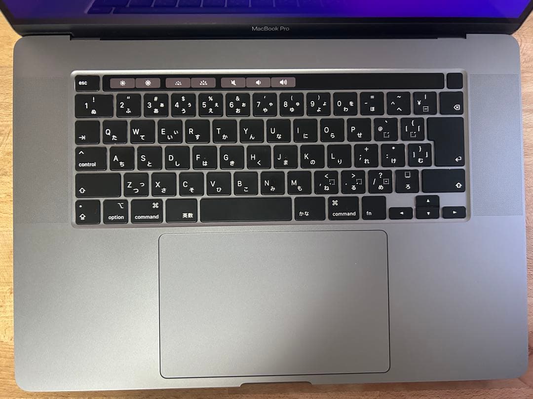 MacBook Pro 16インチ i9 / 16GB / 1TB 外箱付
