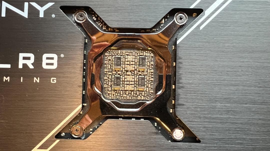 グラフィックボード・グラボ・ビデオカード PNY GeForce RTX4090 24GB XLR8 Gaming