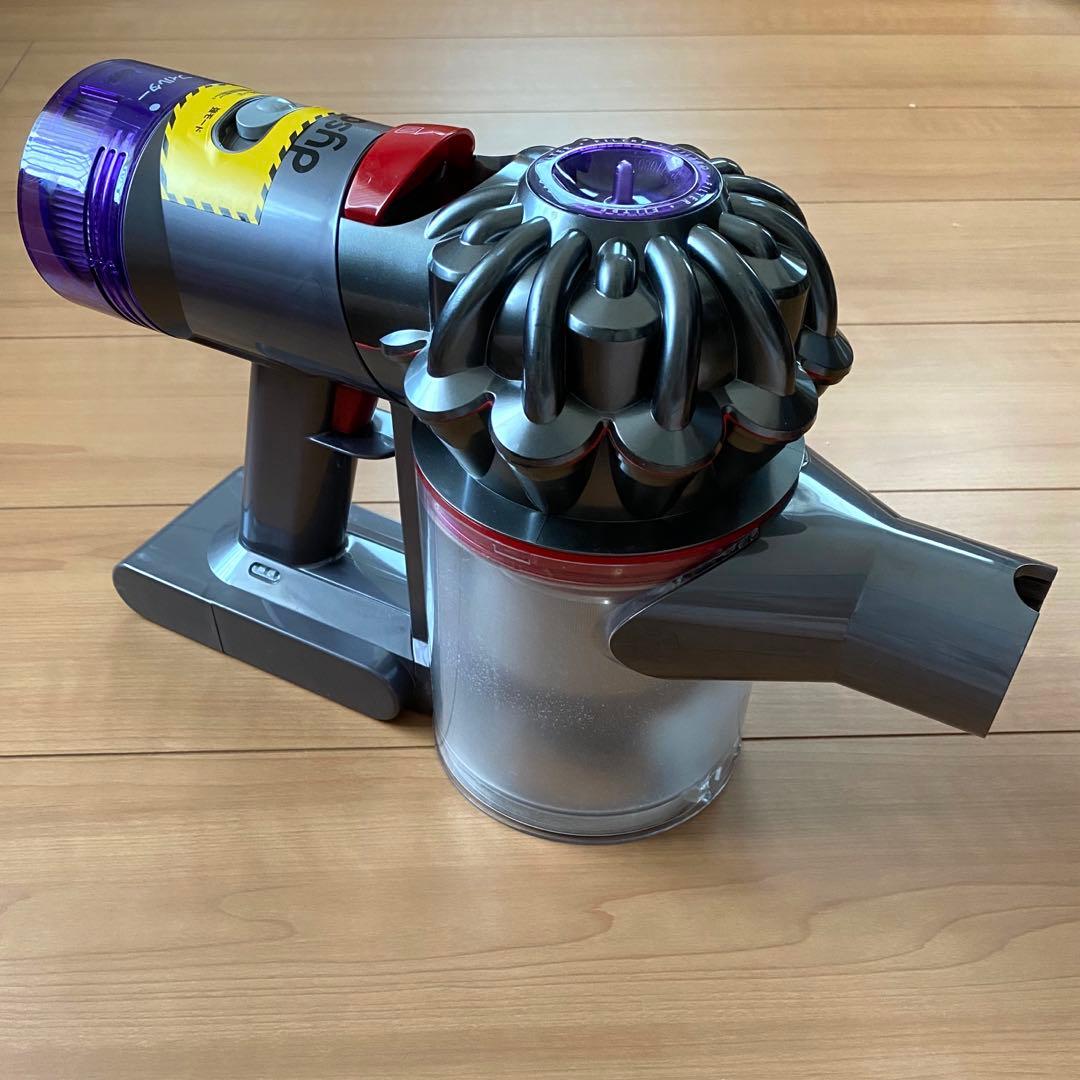 Dyson V8 コードレス掃除機 各種アタッチメント付き ジャンク品