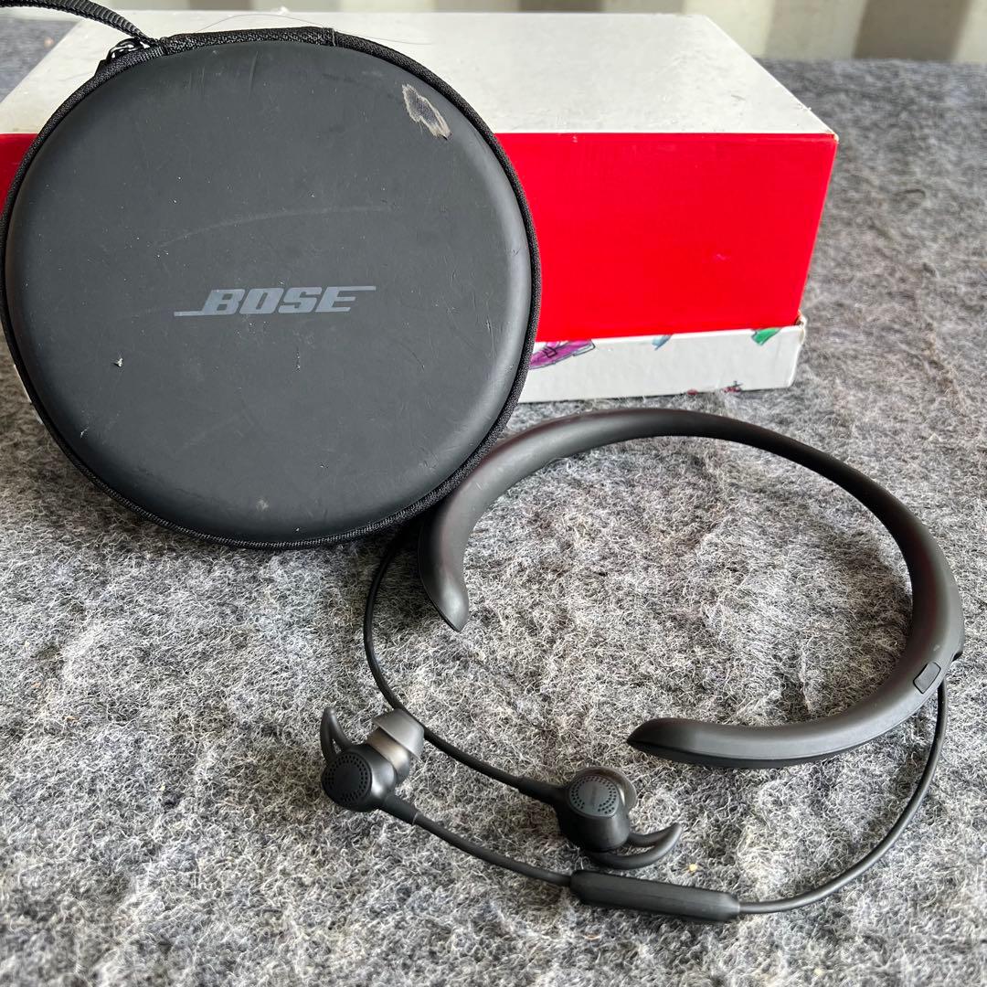 F45美品✨　Boseワイヤレスイヤホン　ブラック　Bluetooth