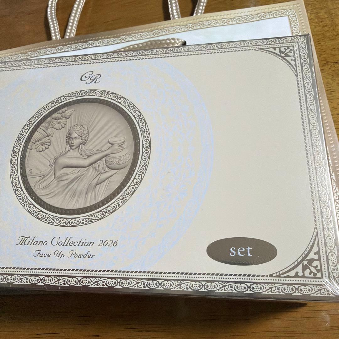 新品未開封 2026 カネボウ ミラノコレクションGR セット(本体＋レフィル)