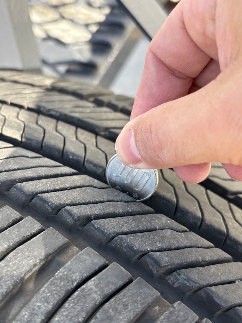 美品　トヨタRav4 純正ホイールタイヤ4本セット