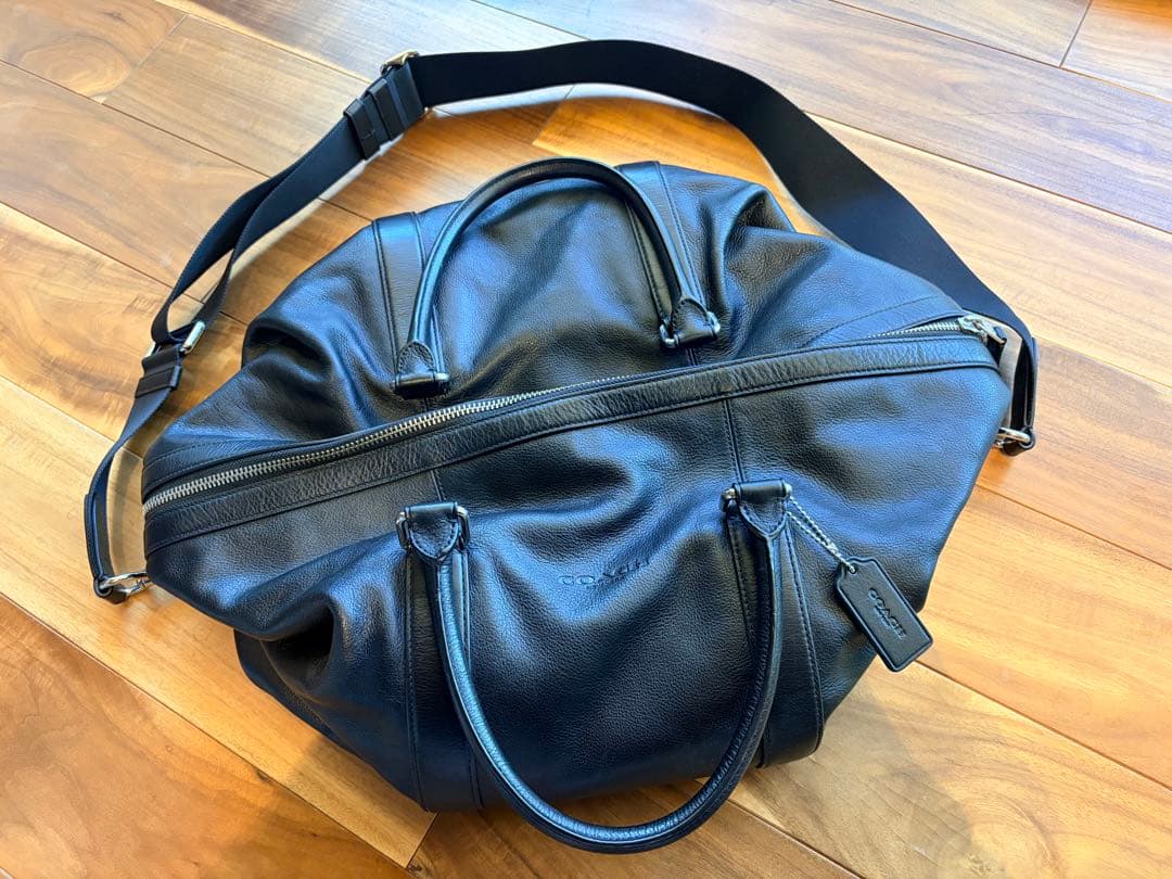 COACH ブラック レザー ボストンバッグ　大容量