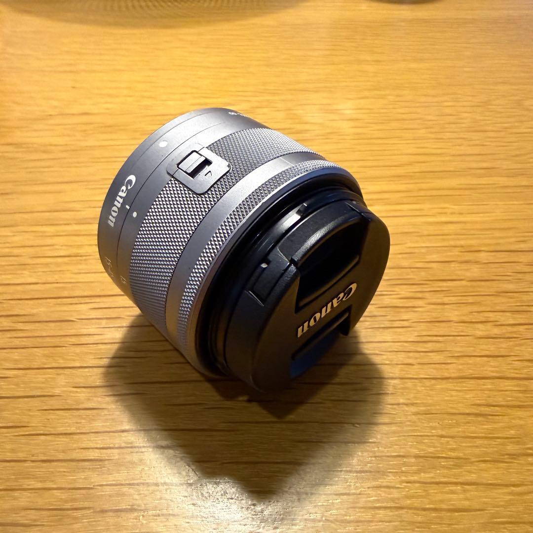 【セール】Canon EOS M100 望遠レンズ付き