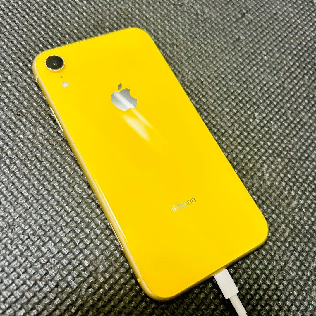 美品　iPhone xr 128GB イエロー 本体　SIMロック解除済み