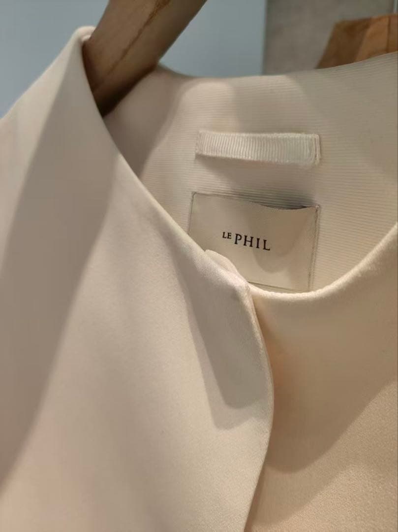 ♥️ルフィル エアートリプルクロスバックフレアジャケット コート♥️LEPHIL