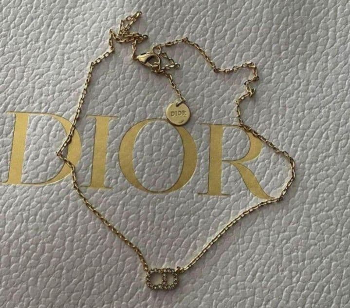 Dior ゴールド ネックレス ロゴデザイン ディオール　DIOR