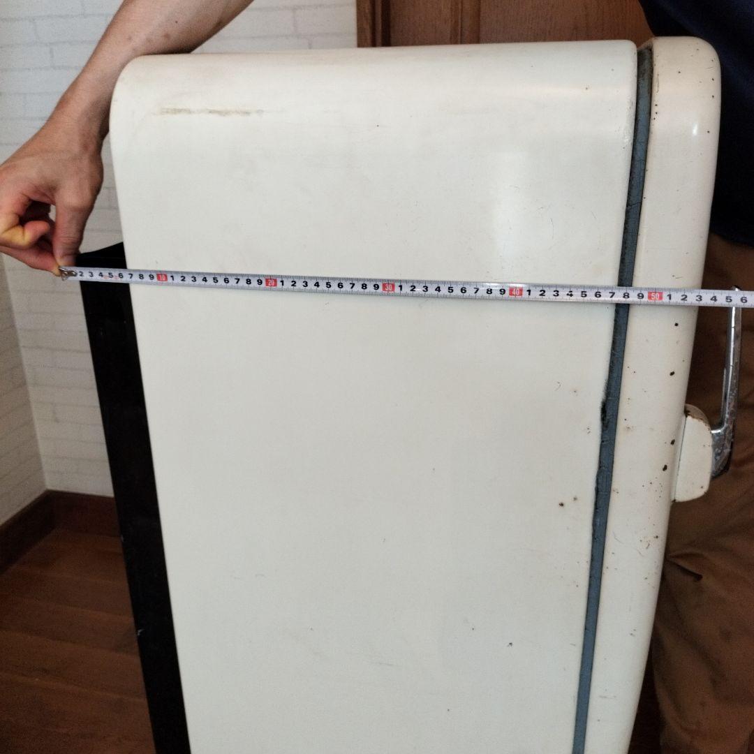 レトロ　ビンテージ冷蔵庫 　東芝