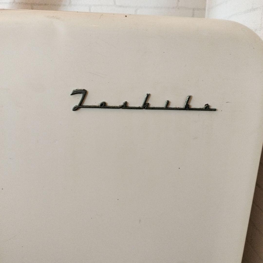 レトロ　ビンテージ冷蔵庫 　東芝