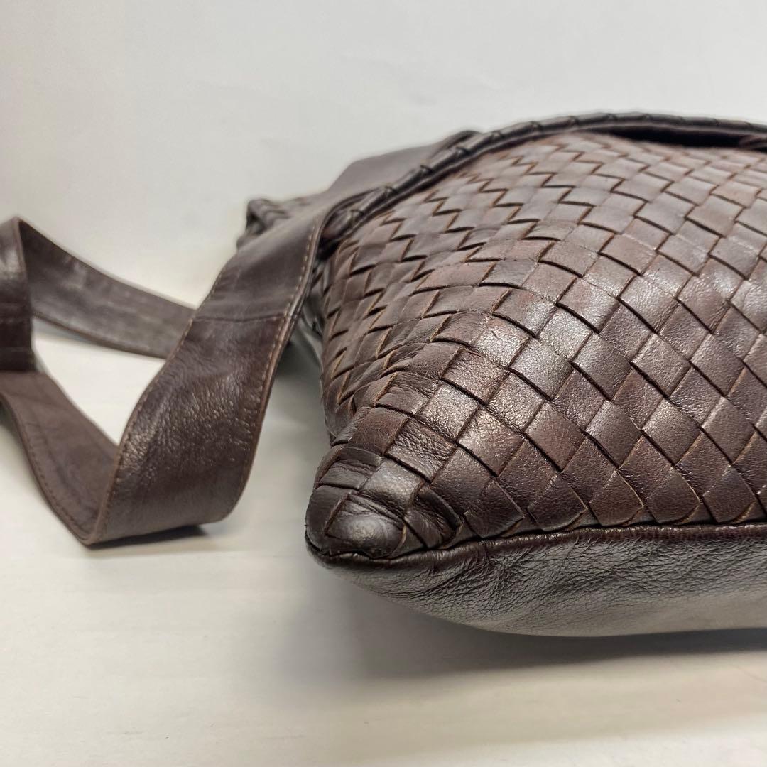 ボッテガヴェネタ ショルダーバッグ ブラウン イントレチャート