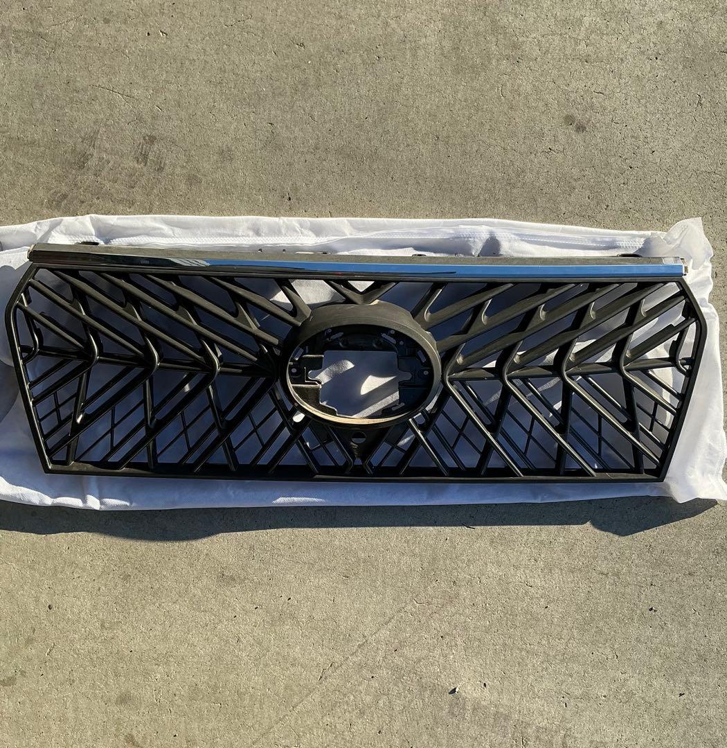 トヨタ TOYOTAランクルプラド 150 フロントグリル