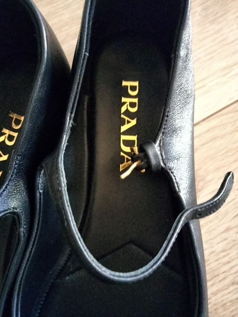 【新品】PRADA 2024コレクション フラットシューズ