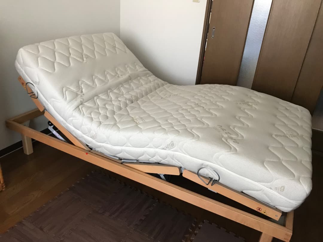 はる】ウッドスプリングベッドXPoint/R4マット7zone20(ソフト