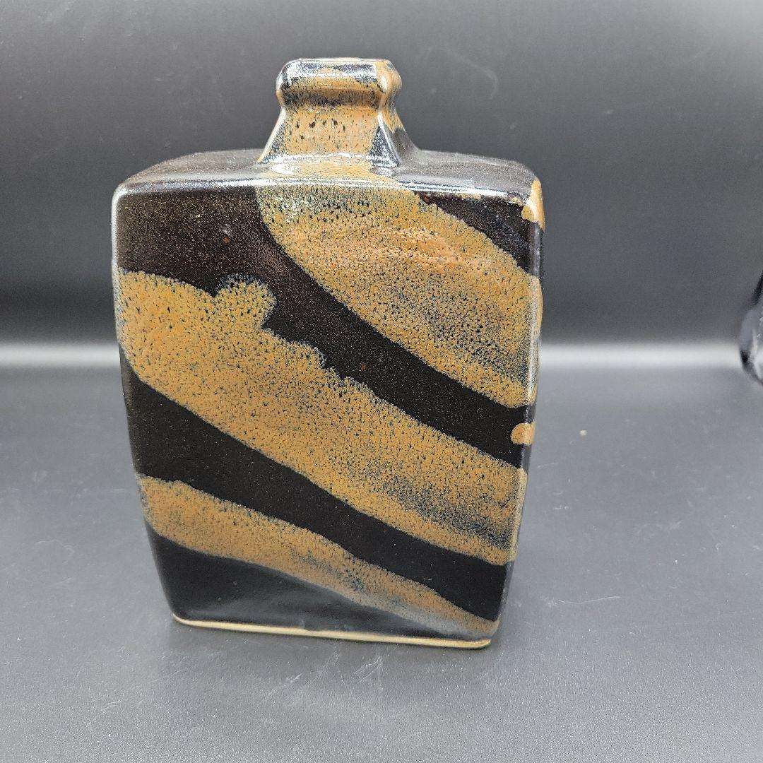 益子焼　浜田庄司　柿釉きび文角瓶