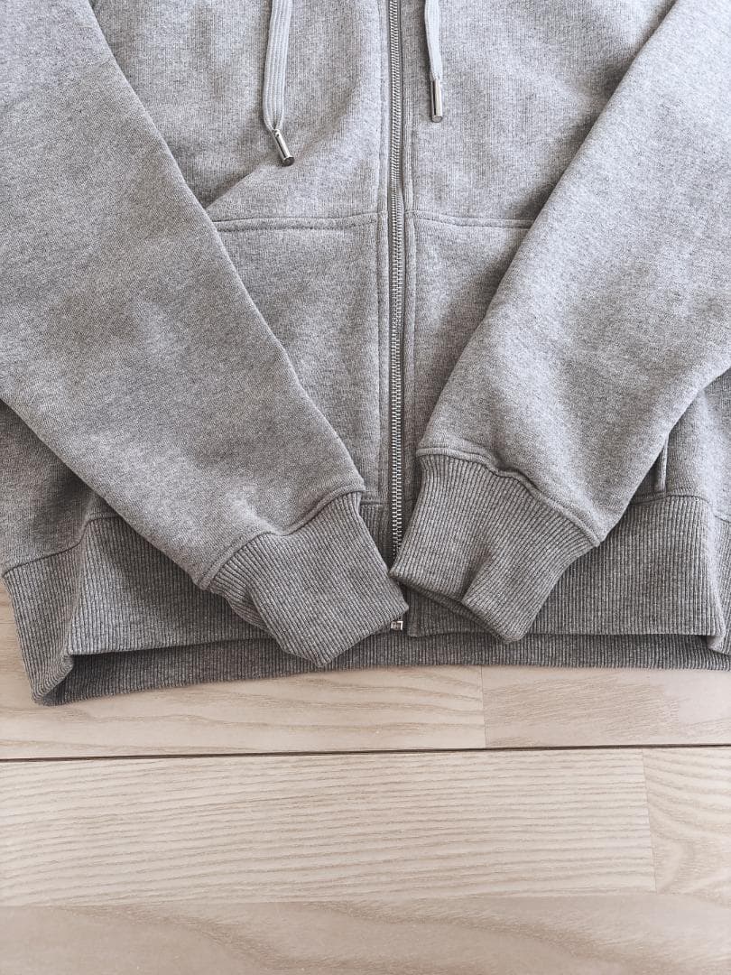 【新品】AMI PARIS アミパリス フルジップパーカー グレー Mサイズ