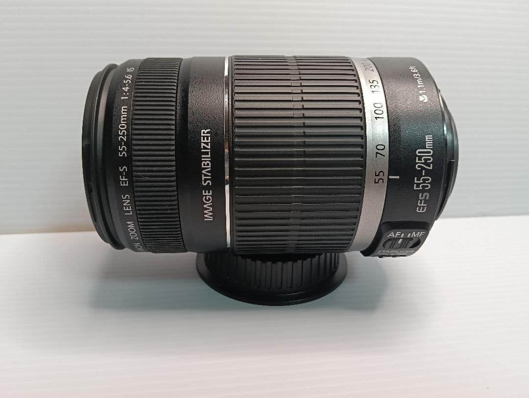Canon EF-S 55-250mm F4-5.6 IS 望遠レンズ