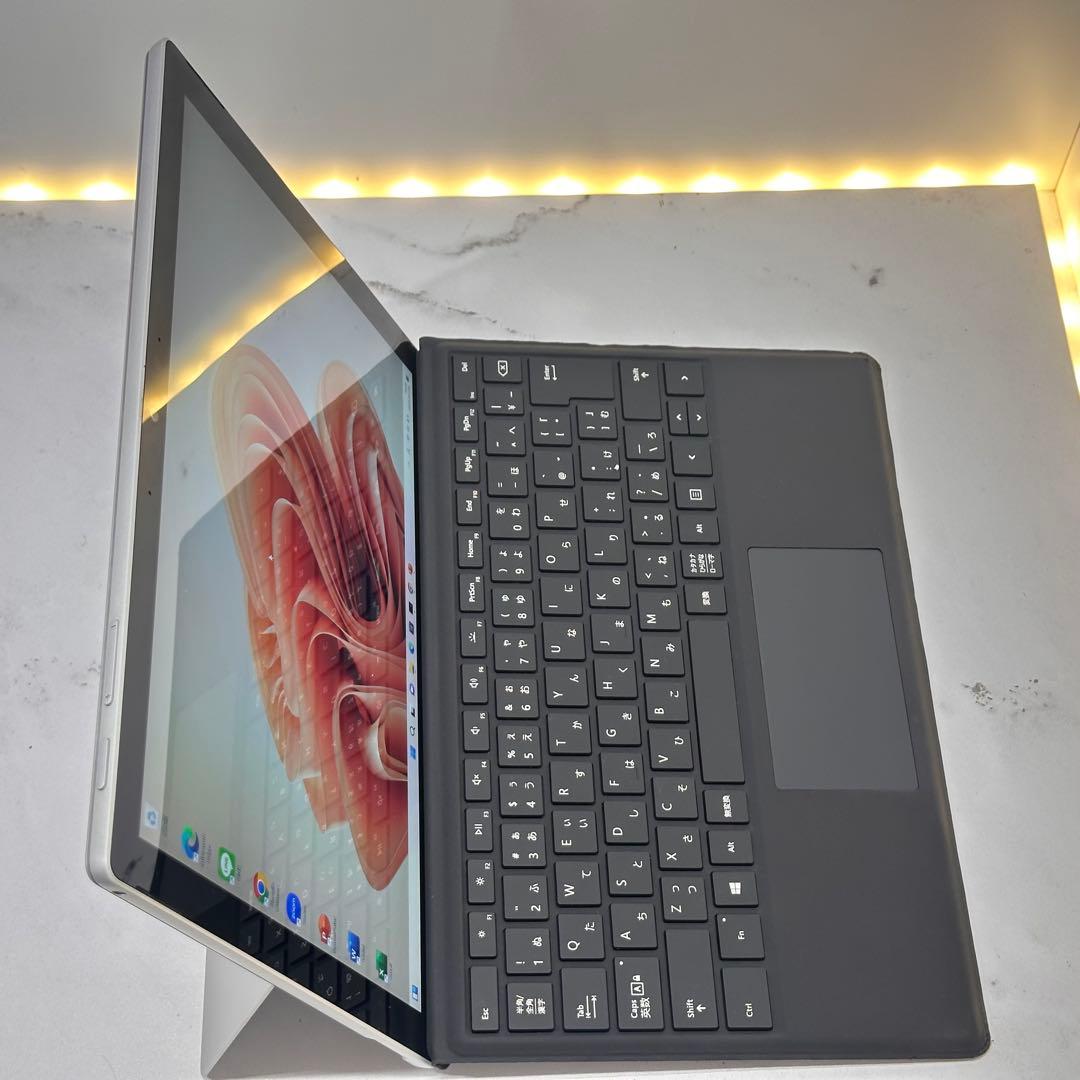 【準新品】 Surface Pro7+ LTE i5/8/256 Office