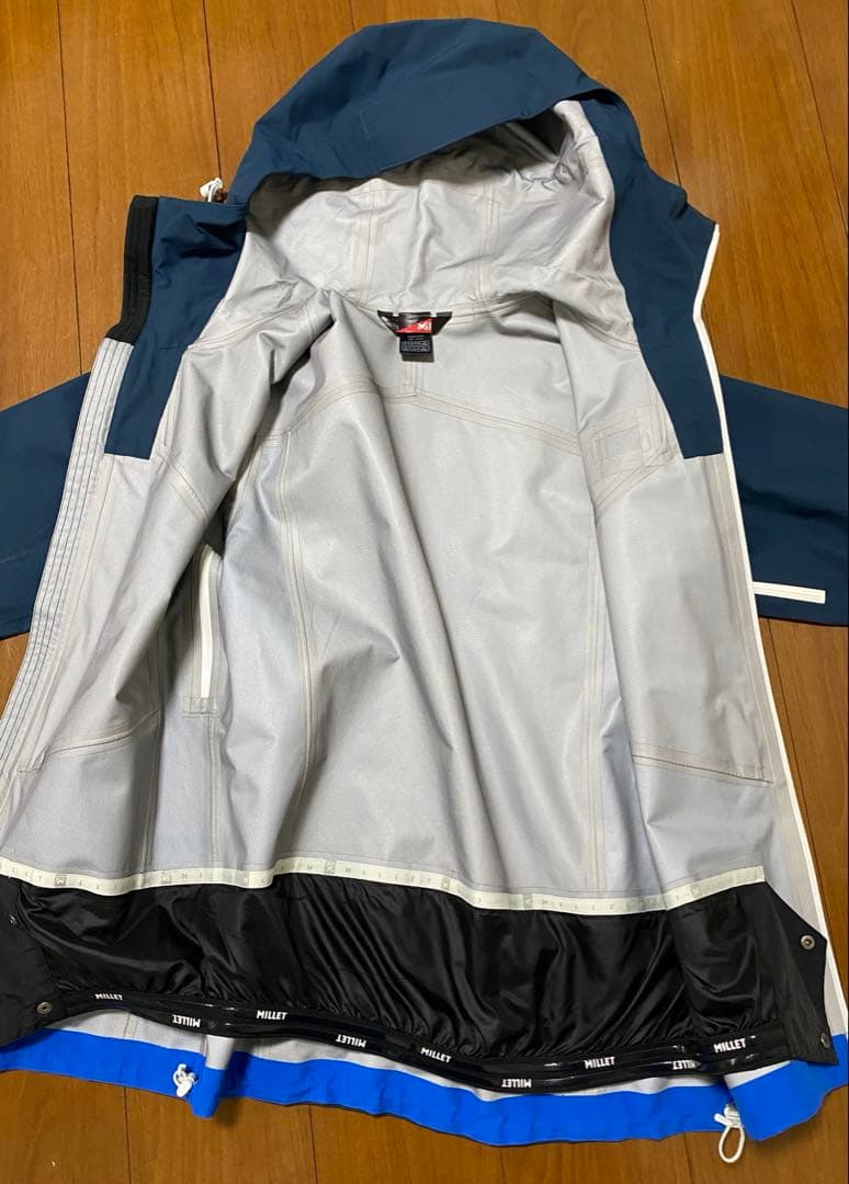 ミレー MILLETメイジュ 3LJKTORION BLUE 9346 Mサイズ