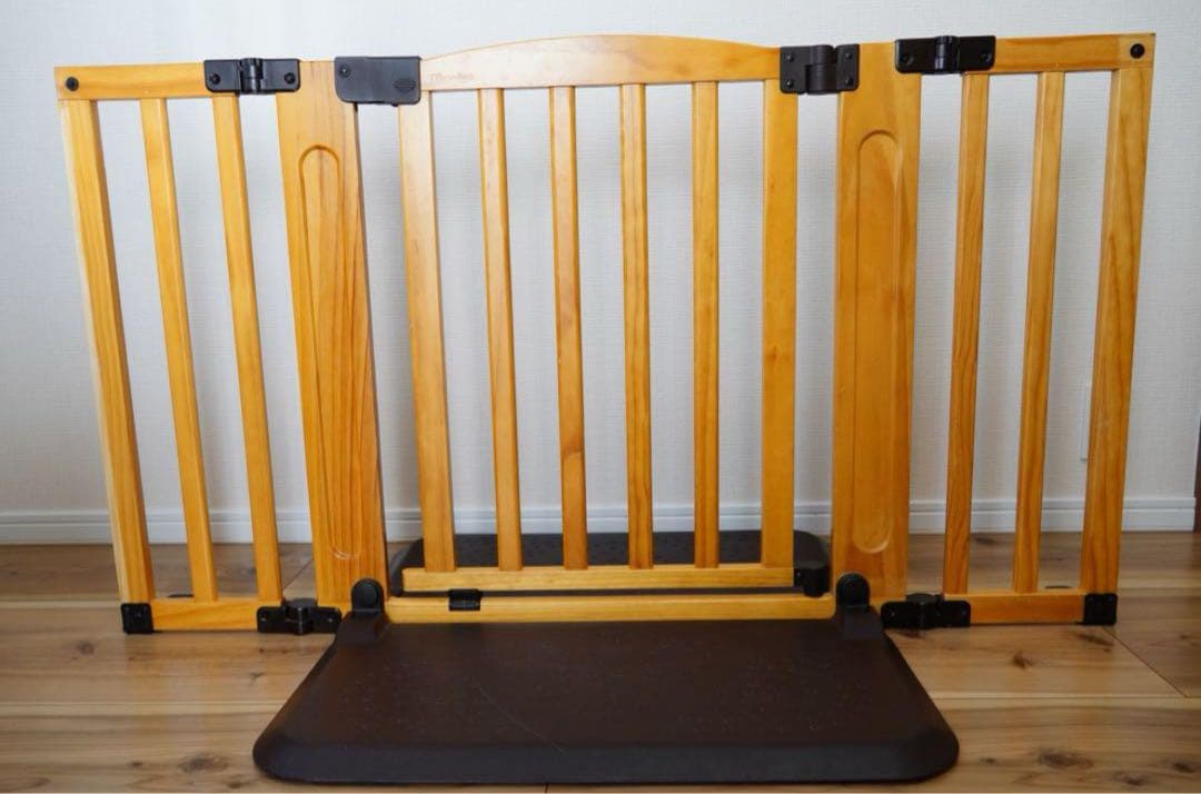 ⭕️日本育児ベビーゲート⭕️おくだけドアーズ Woody M【直接引取り歓迎】