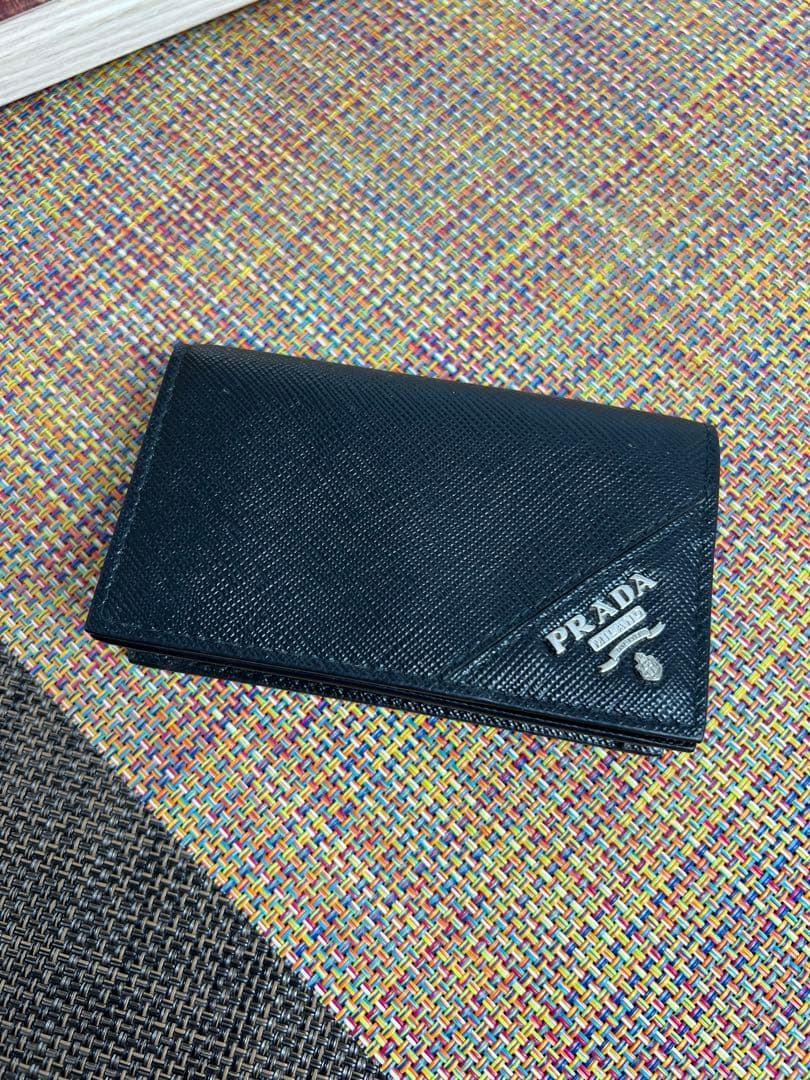 ✨極美品✨PRADA プラダ　サフィアーノレザー　カードケース　名刺入れ　黒