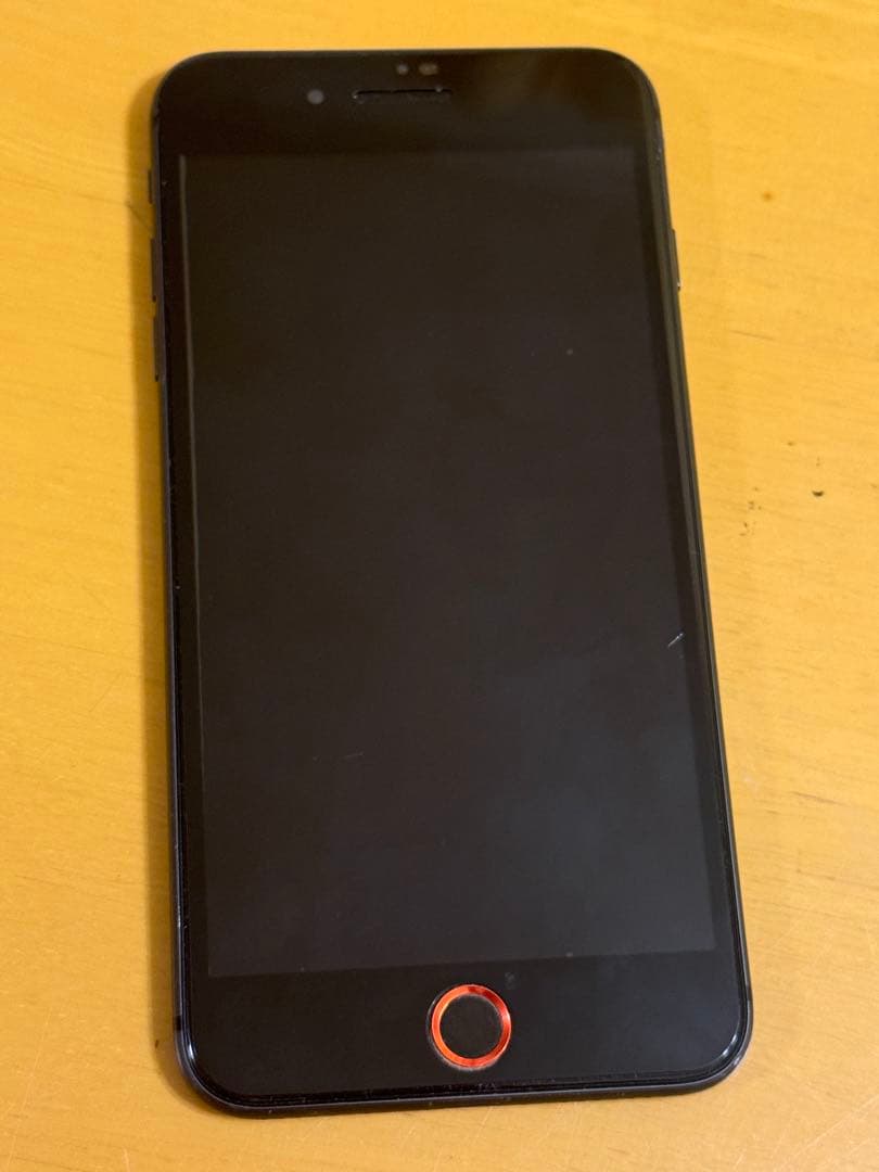 iPhone 8 Plus 256GB SIMフリー スペースグレー