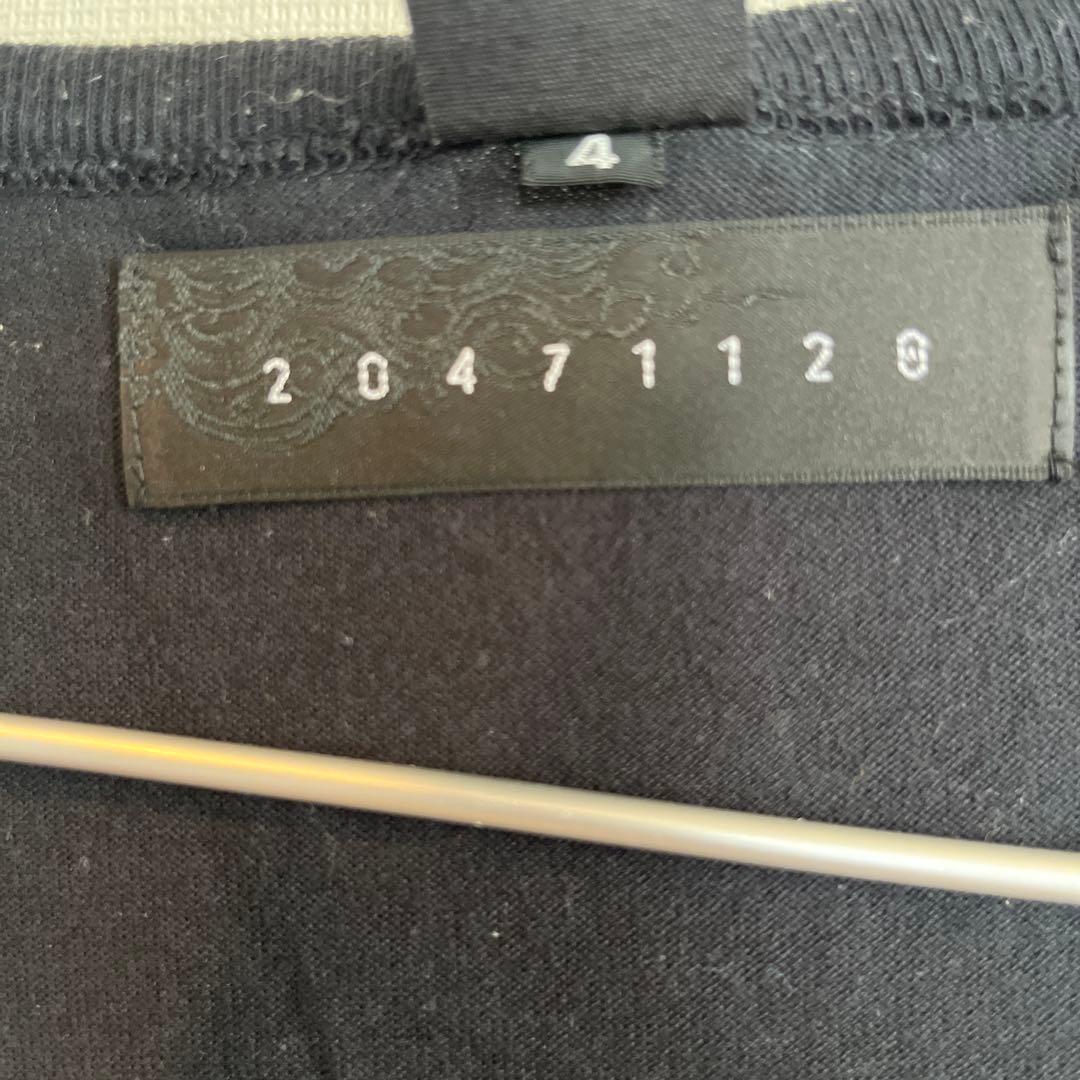 Serina　roar キャラクターグラフィック 半袖Tシャツ 黒