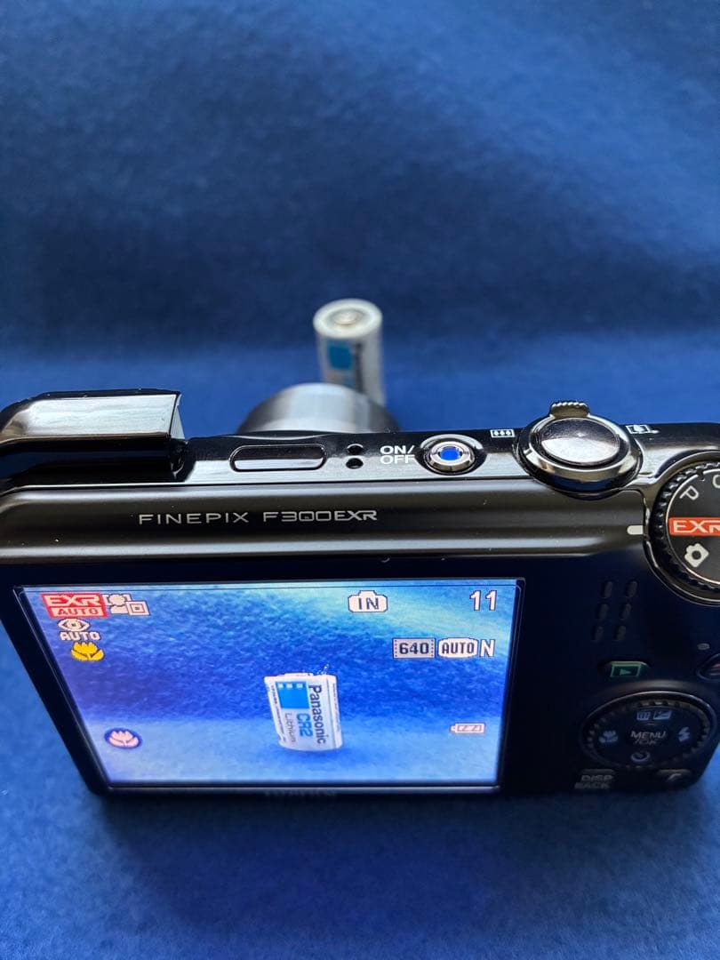 【美品・付属品完備】FUJIFILM FinePix F300EXR ブラック