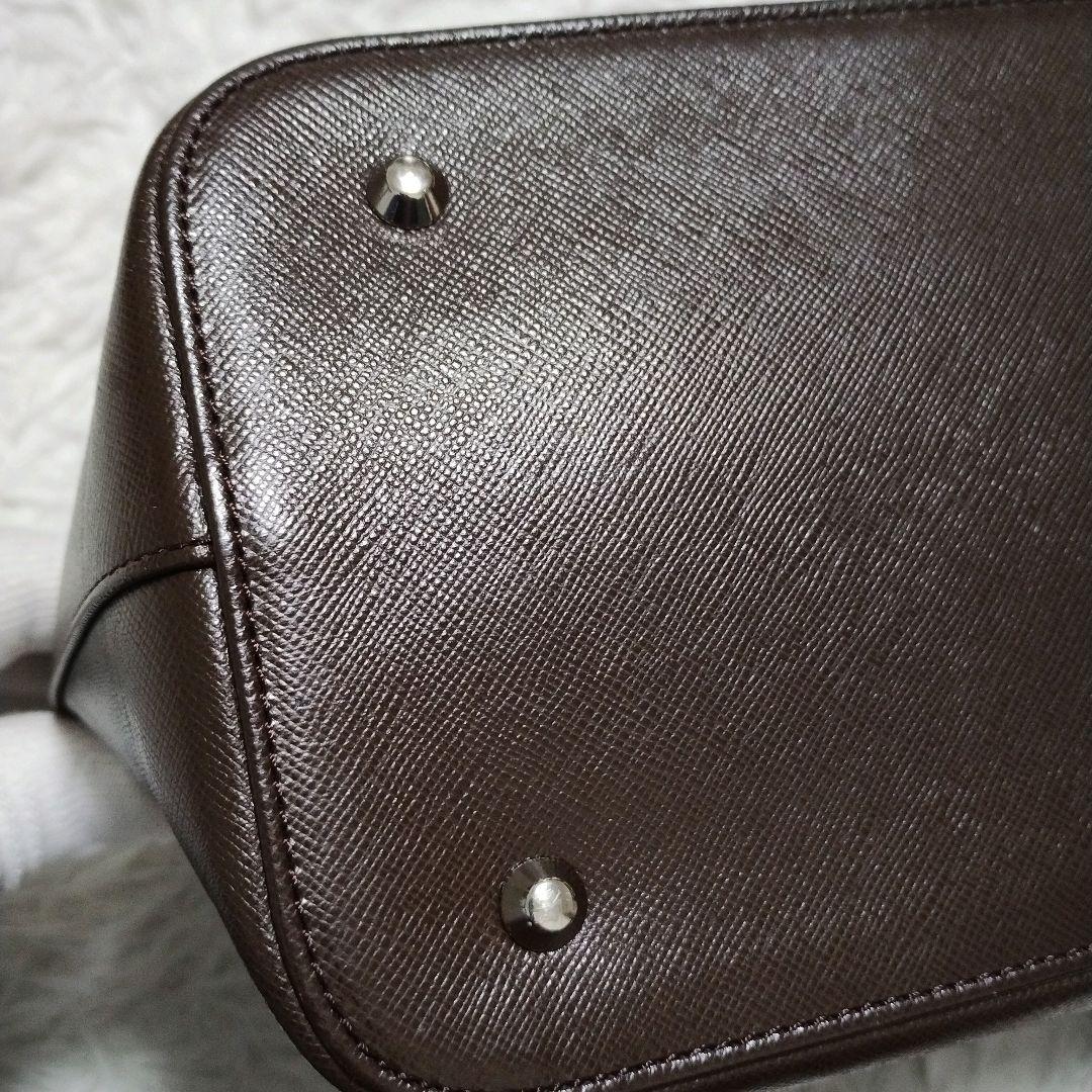 【美品】バーバリー トートバッグ A4収納可 サフィアーノレザー 自立