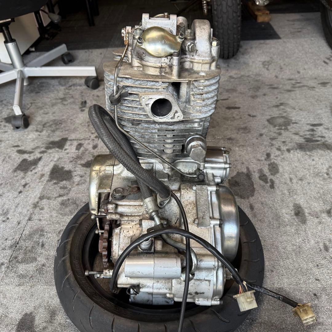 SR400 2H6 エンジン本体