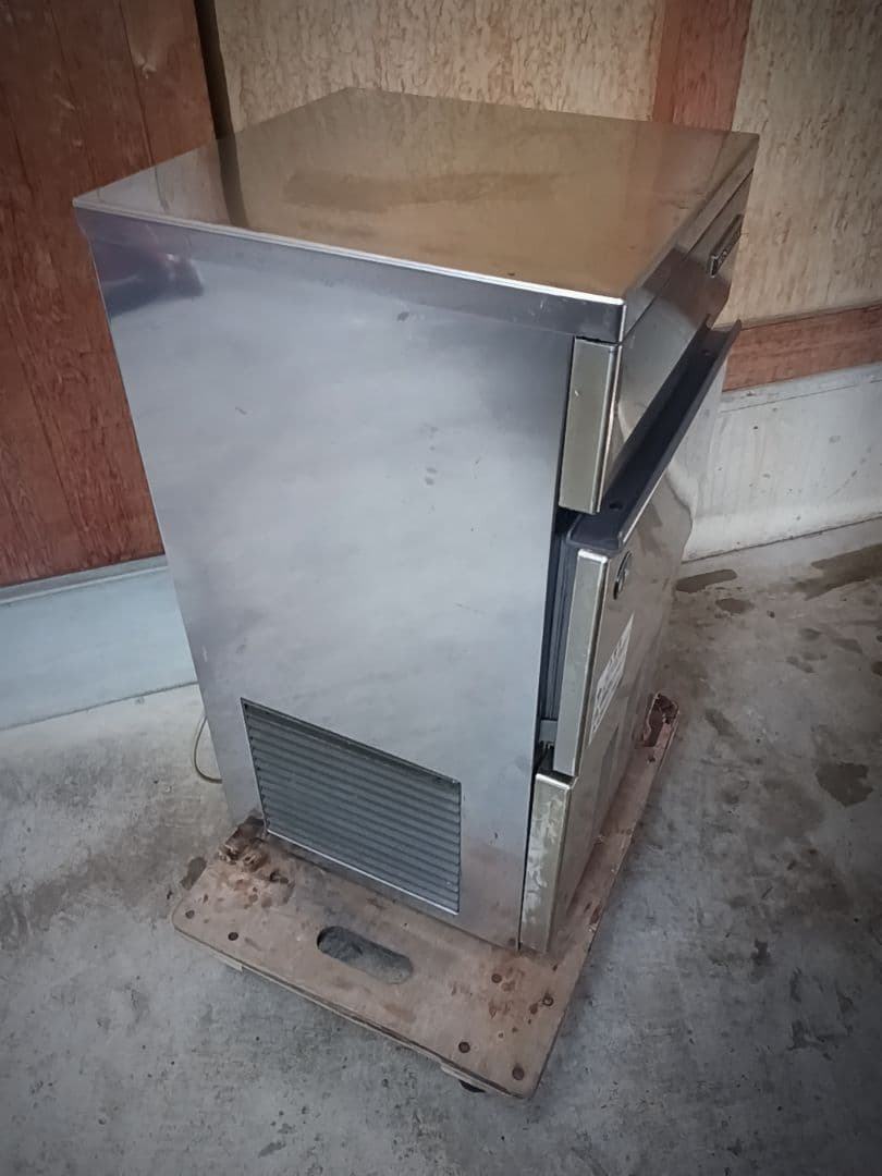 ホシザキ　業務用製氷機　IM-25L