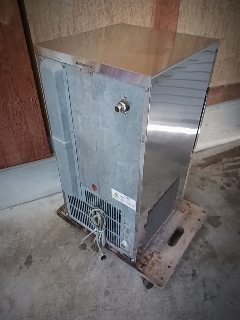 ホシザキ　業務用製氷機　IM-25L