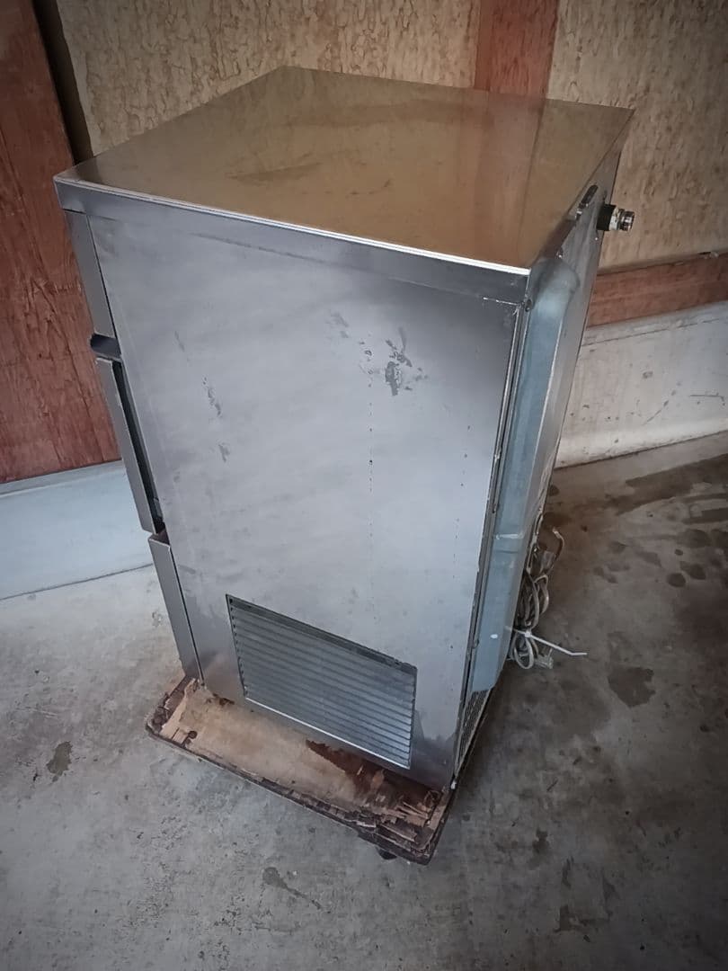 ホシザキ　業務用製氷機　IM-25L