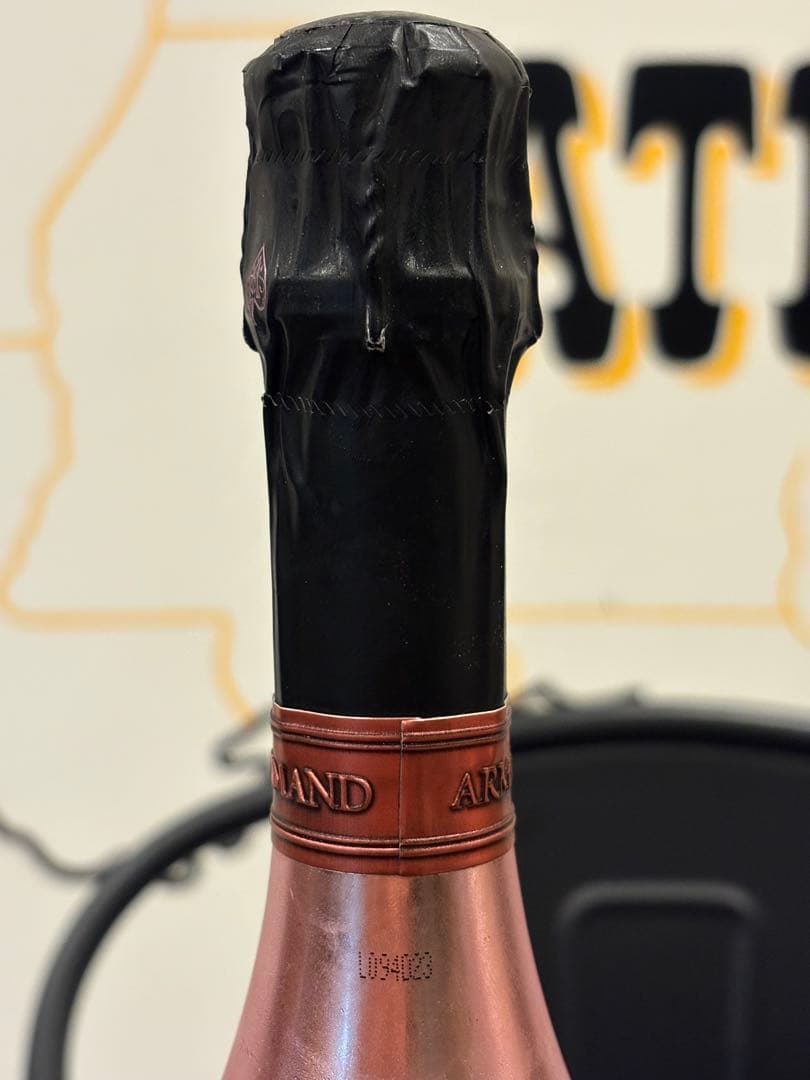 アルマンド ロゼ シャンパン ピンク （未開封）