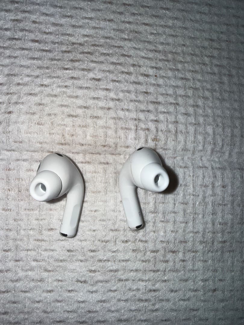 AirPodsPro2 イヤホンのみ(両耳) A3047 A3048