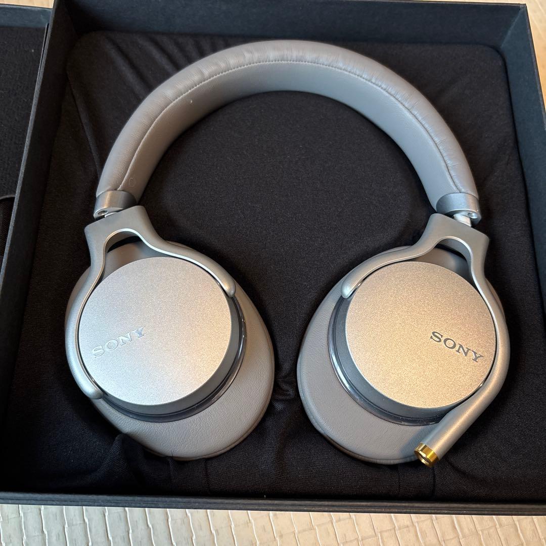 SONY ステレオヘッドホン MDR-1am2
