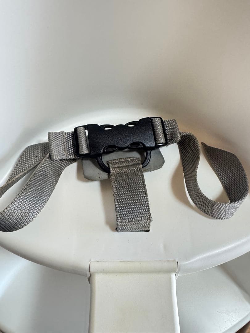 廃盤品　ベビービョルン ハイチェア (ハーネス付) ホワイト/グレー 希少色