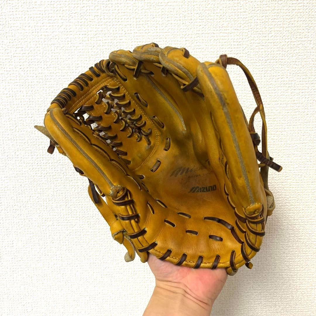 731 ミズノプロ 型抜群 即戦力 軟式 内野手用グローブ