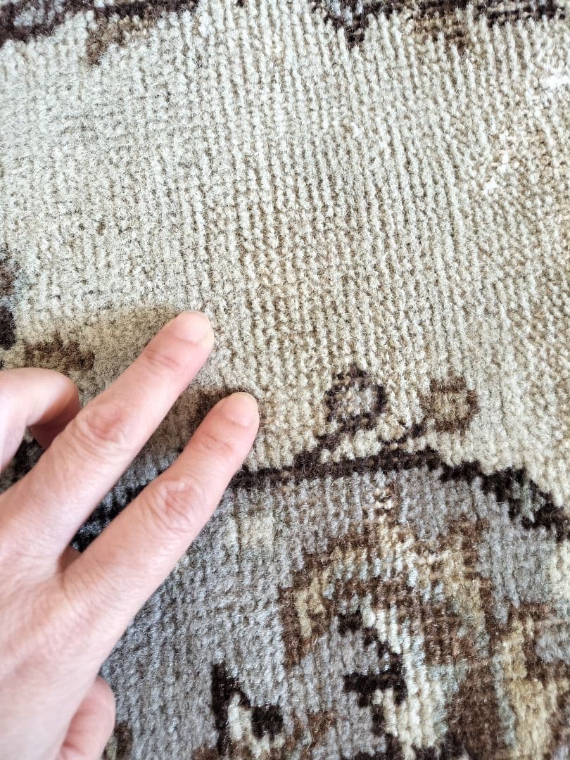 ダークベージュとグレーのトルコラグ雅姫さん　No.749