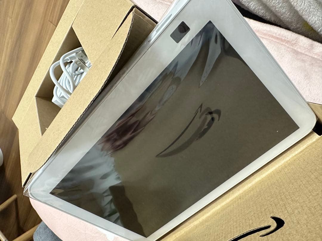 Echo Show 8 ホワイト