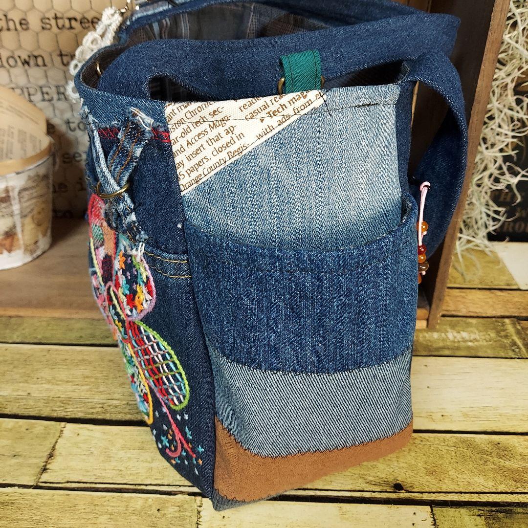 刺繍デニムバック　No.659　デニムリメイク　刺繍バック　サイドポケット
