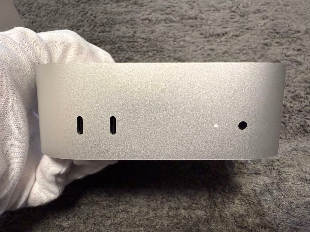 Mac mini M4 Pro 48GBメモリ / 1TB SSD