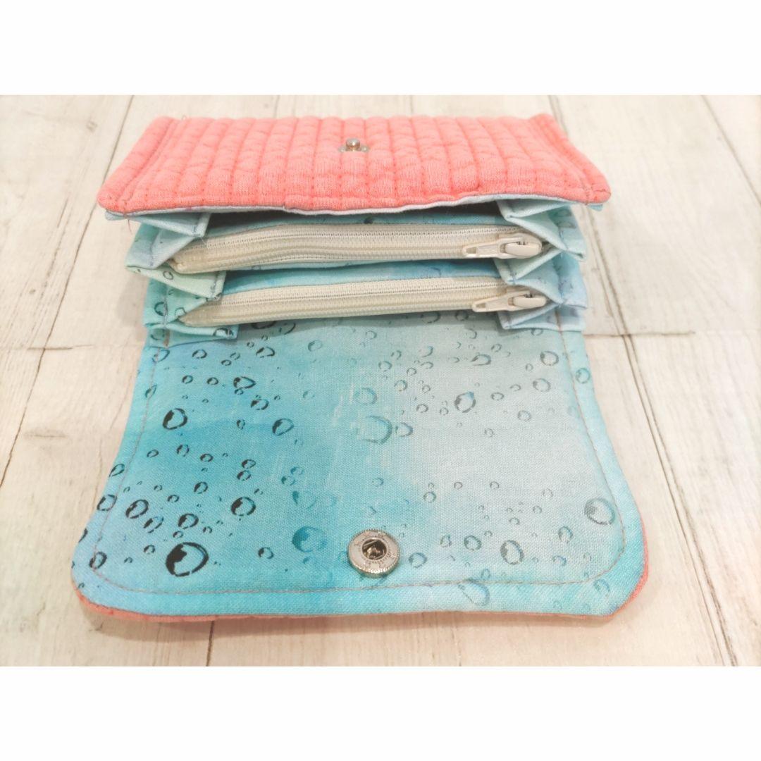 おたま様　仕切りポケット付ショルダーバッグ　ファスナートート　ミニ財布