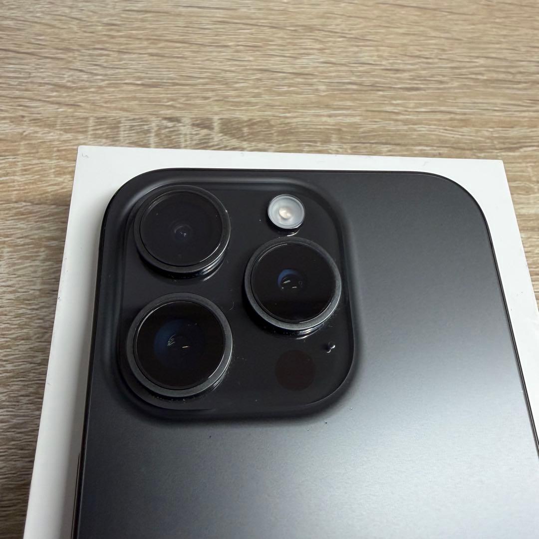 【値下げ中】iPhone15Pro 128GB ブラックチタニウム