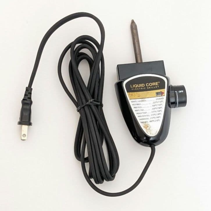 【美品】ロイヤルクイーン リキッドコア　 LIQUID CORE 電気スキレット