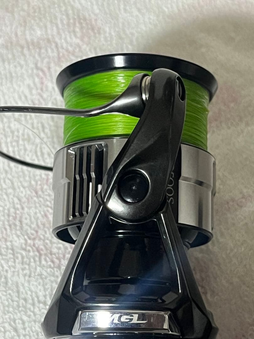 シマノ　23ヴァンキッシュ　メンテナス用品・リールカバー付き