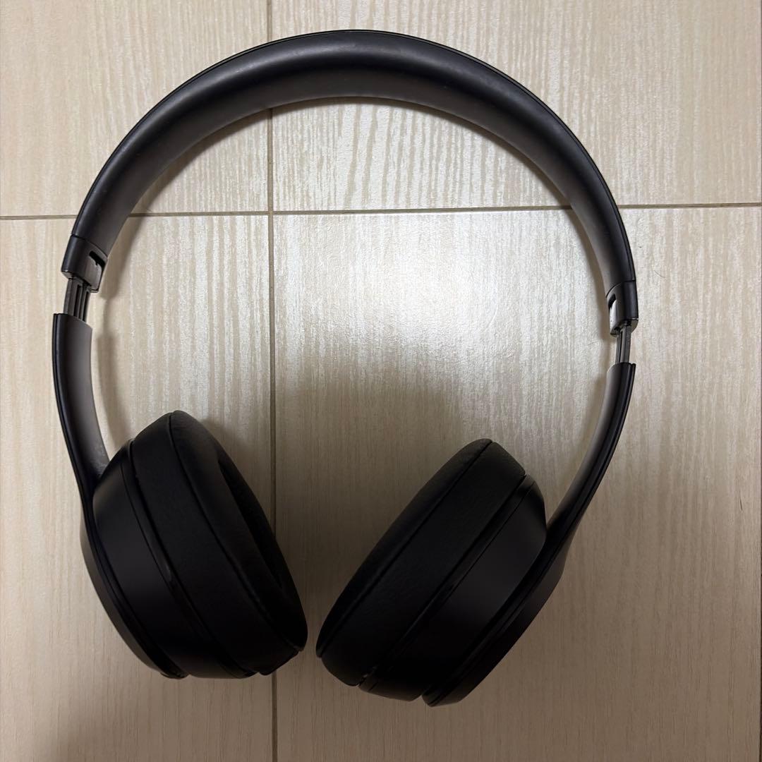 Beats ワイヤレスヘッドセット ブラック