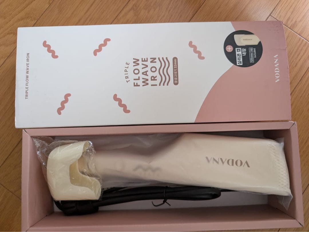 【新品未使用】VODANA トリプルフローウェーブアイロン 32mm
